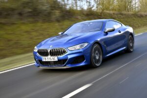 BMW renoue avec le grand 8