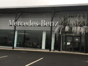 Des mouvements dans le réseau Mercedes