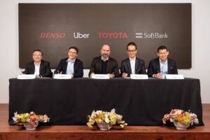 Toyota et SoftBank investissement à nouveau dans Uber ATG