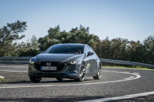 Mazda revient en Grèce avec le groupe Syngelidis