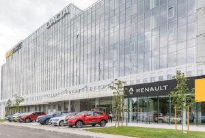 Renault inaugure son nouveau siège en Roumanie