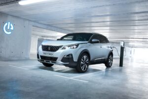 Peugeot 3008 GT Hybrid4 : une homologation prometteuse