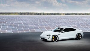Electromobilité et location courte durée : Porsche élargit ses horizons