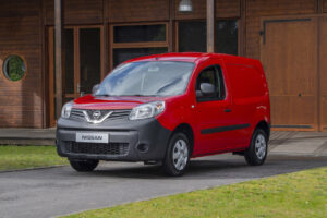 Nissan complète son catalogue VU avec le NV250