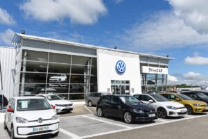 Plus de la moitié des ateliers VW restent mobilisés pendant la crise