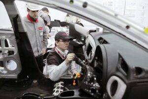 Toyota souhaite reprendre la production à Valenciennes