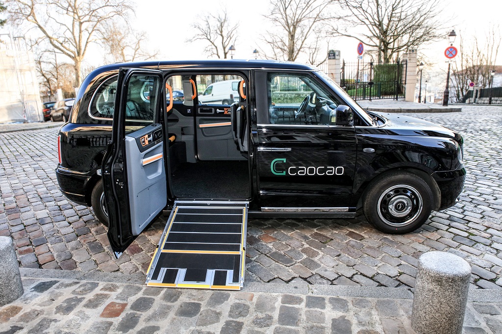 La plateforme Caocao est une propriété du groupe Geely. Elle utilise donc des concessions Volvo et Lotus pour une partie de sa logistique.