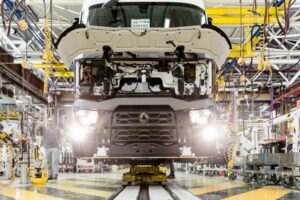 Volvo PL va supprimer 4 100 postes dont 463 chez Renault Trucks en France