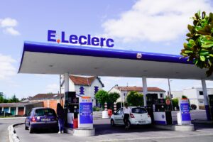 E.Leclerc va déployer 15 000 bornes d’ici fin 2025
