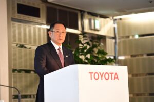 Toyota revoit ses prévisions à la hausse
