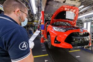 Toyota stoppe la production de trois usines faute de pièces