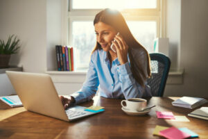 Retour au bureau : un jour par semaine si le salarié en éprouve le besoin