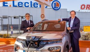 La Dacia Spring est dans les agences E.Leclerc Location
