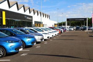 Le groupe Thivolle ouvre le premier Renault Live