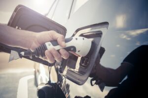 Transport et Environnement détruit les stratégies électriques des constructeurs