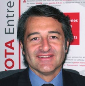 Laurent Balayer, Chef du département Toyota Entreprises