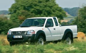 Nissan : NP300, Pick-up
