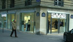 Saab totalement Unlimited à Paris