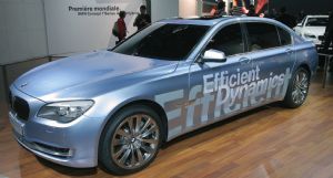 BMW ouvre la Série Hybride